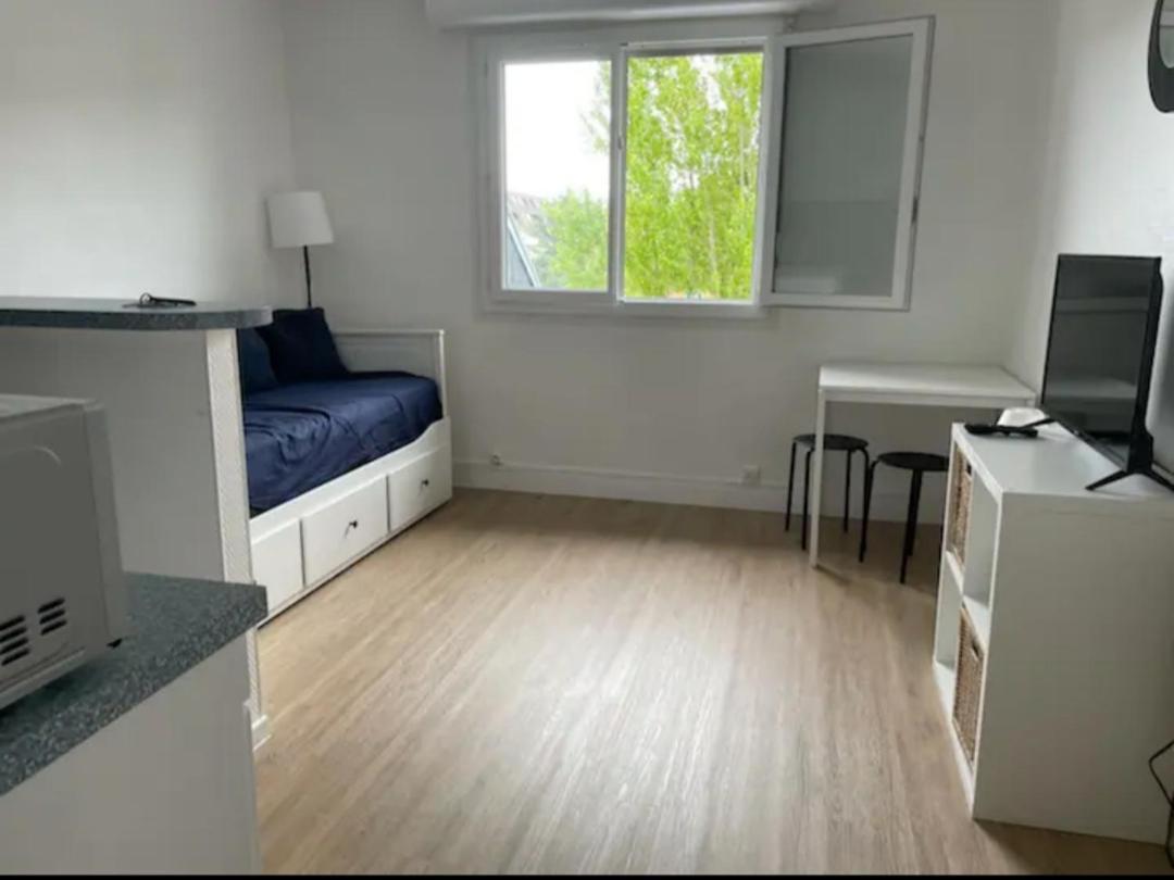 Studio Sur La Cote Fleurie A Houlgate. Apartment Luaran gambar